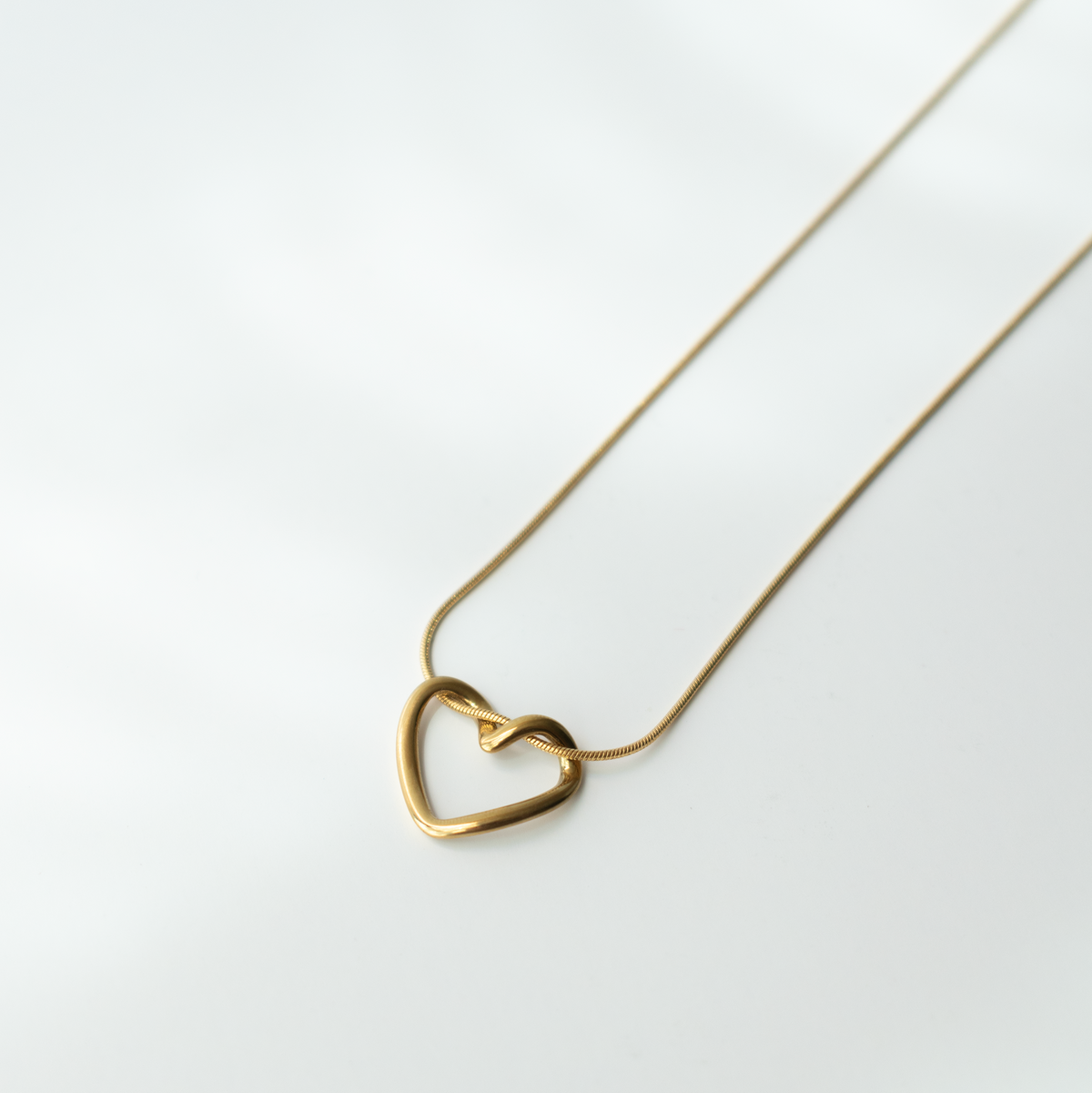 Love Thread